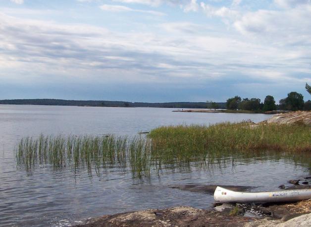 A canoe on the shore at Voyageurs National Park in Minnesota