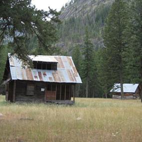 Kent Woodruff's Cabins